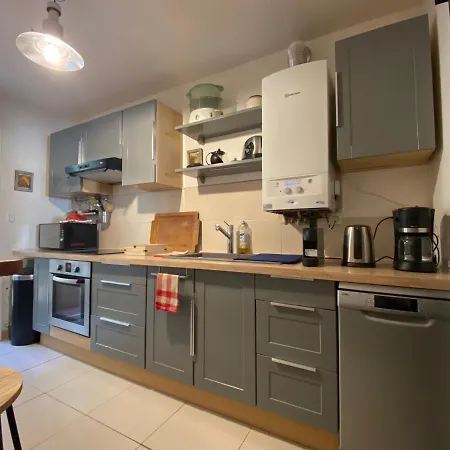 Toulonhost - Le Litardi - Superbe T2 - 2 Pas Des Plages - Clim - Fibre